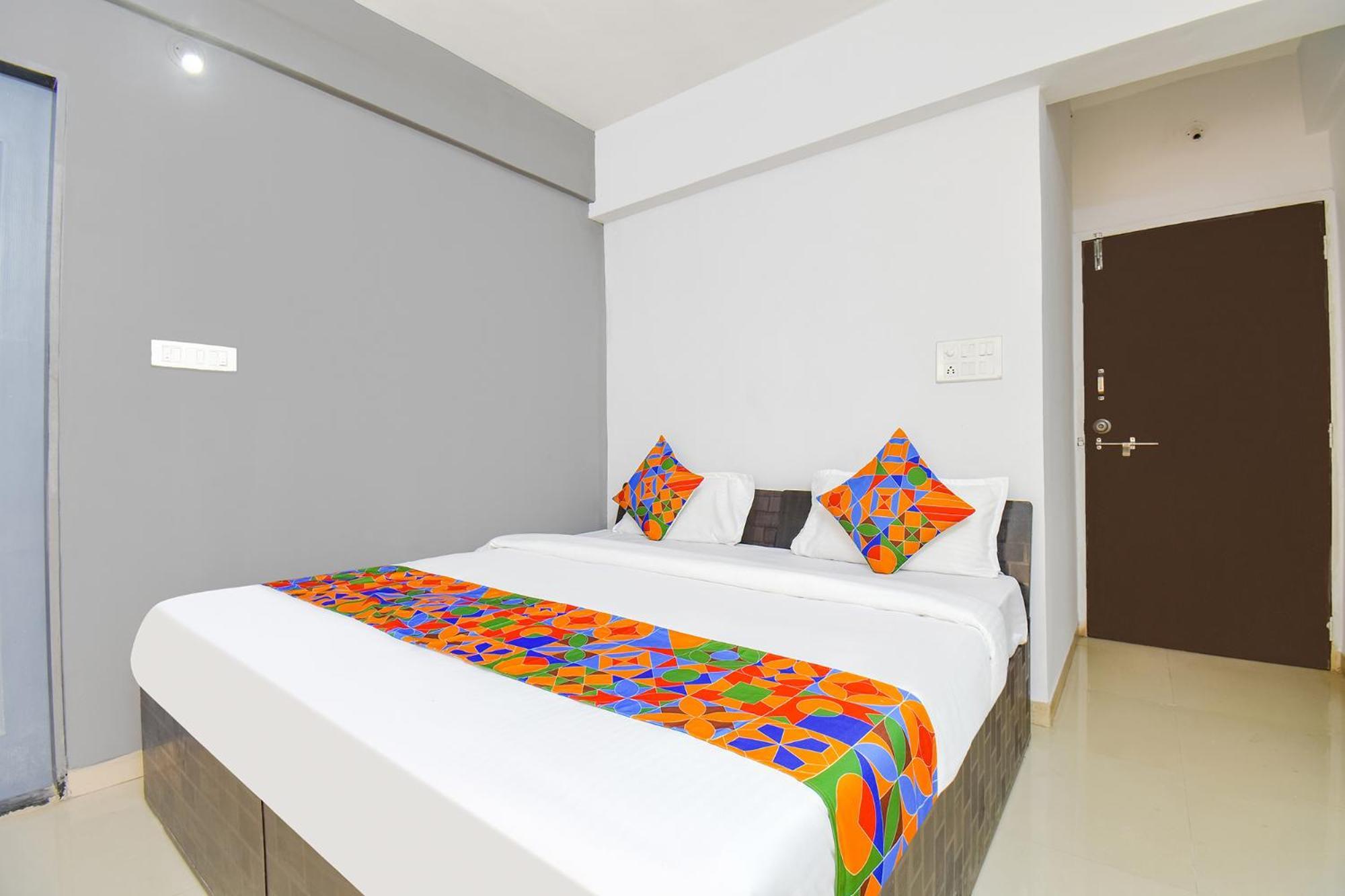 Fabhotel Happy Stay In Hinjawadi Exterior photo